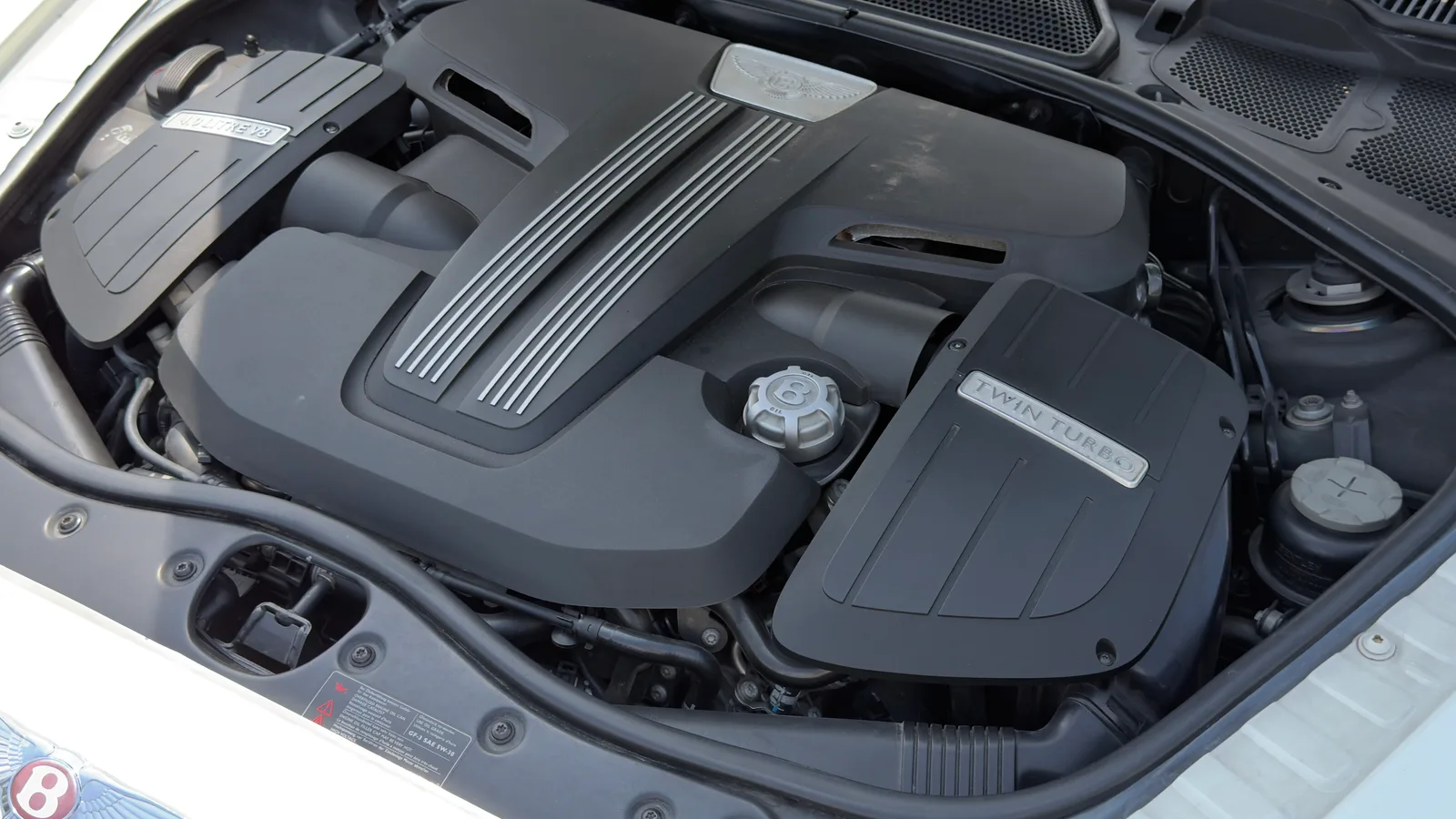 Bentley Continental GT photo 5