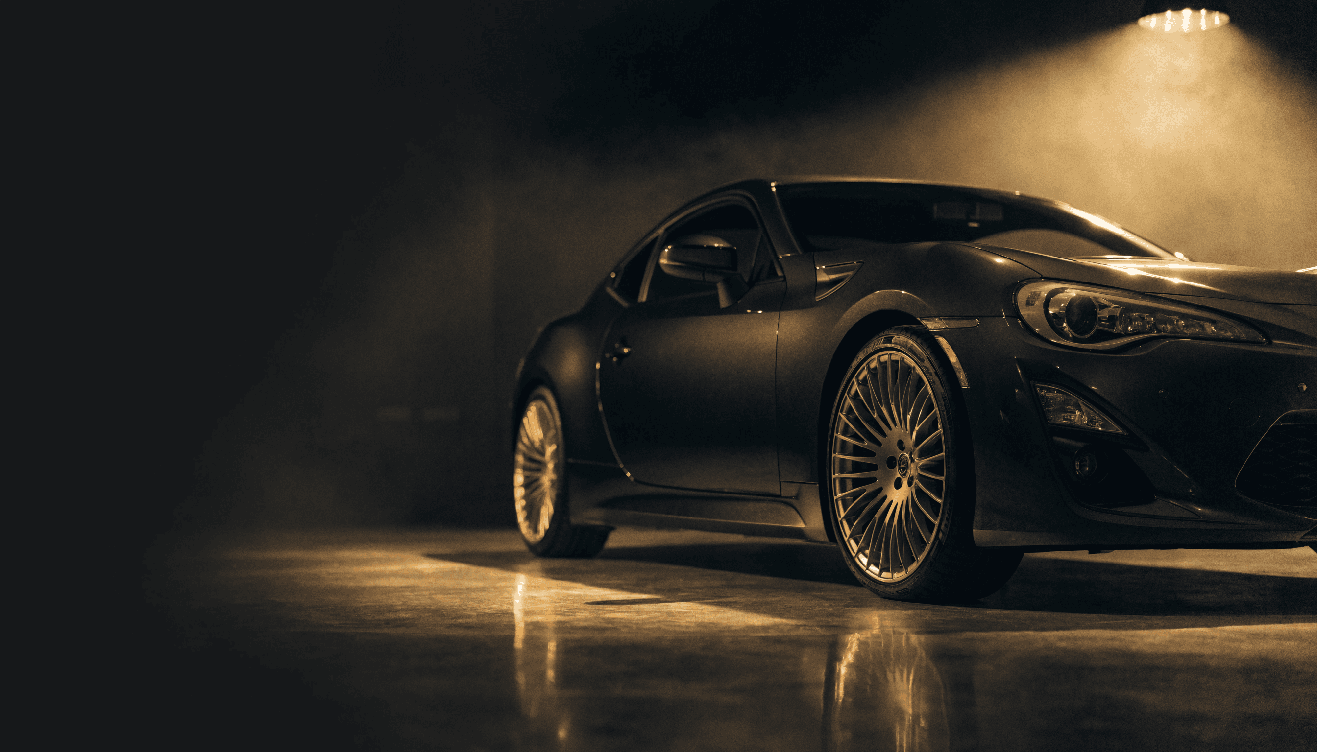 Grand Tourer · Platinum Silver