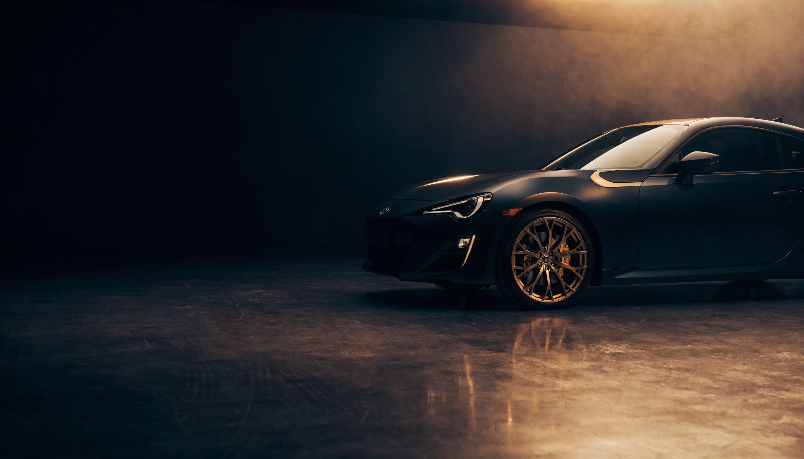 Apex Five · Race Gold